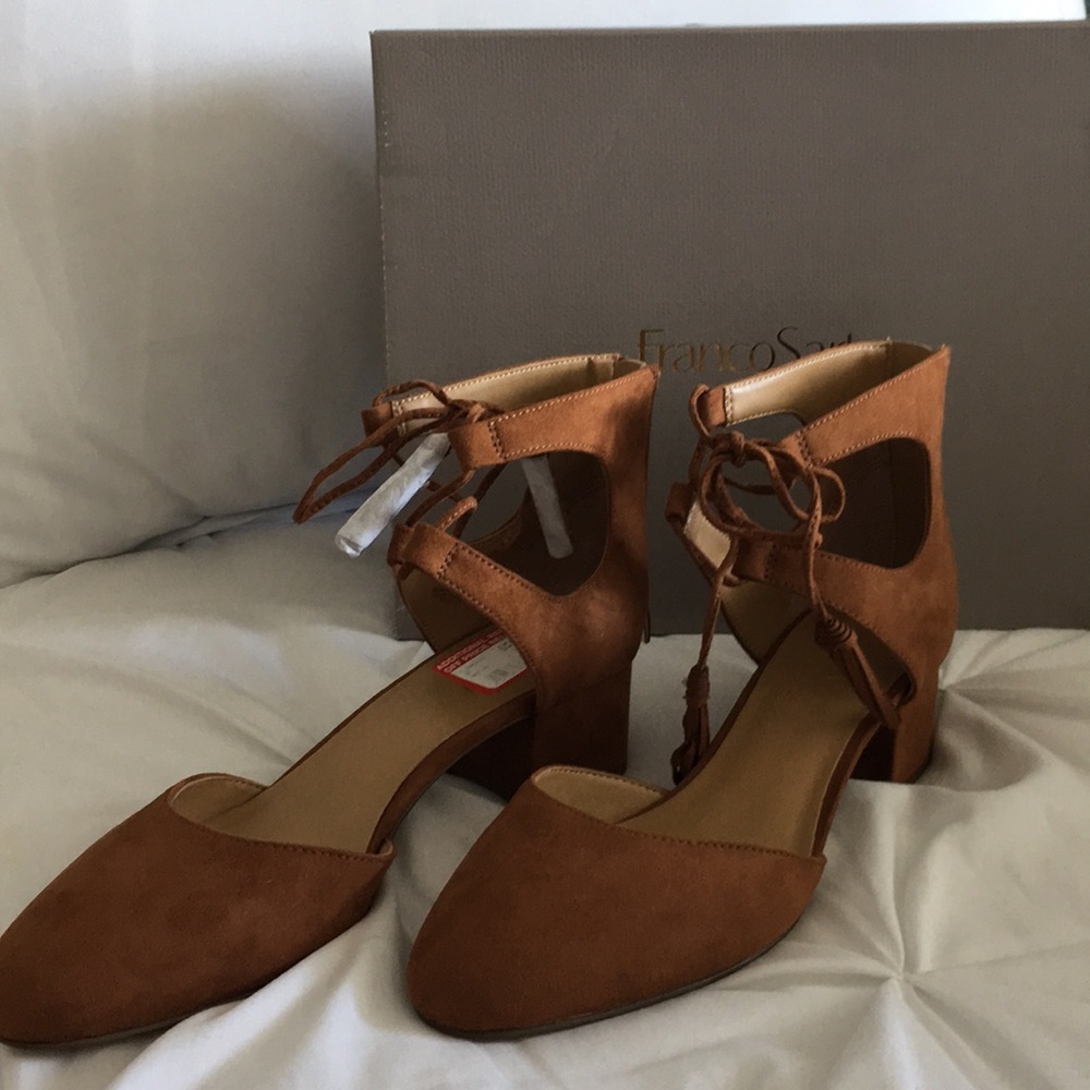 Franco Sarto suede shoe
